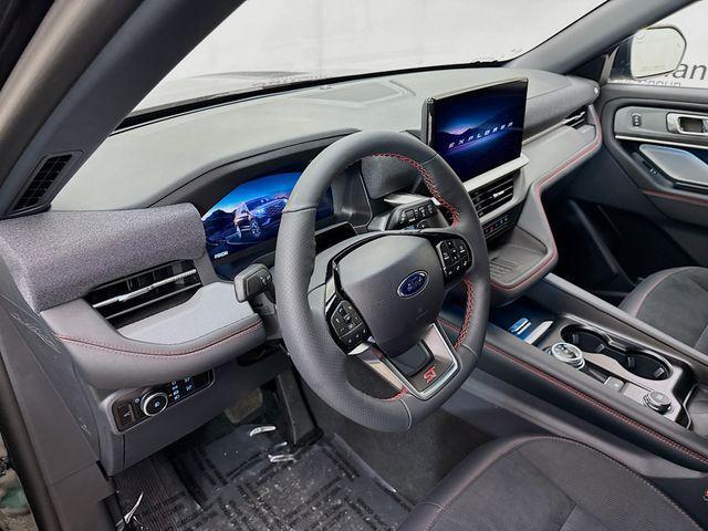 new 2025 Ford Explorer car, priced at $55,330