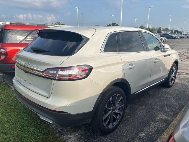 used 2023 Lincoln Nautilus car, priced at $33,900