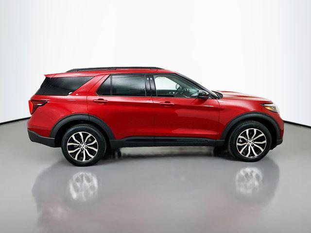 new 2025 Ford Explorer car, priced at $50,780