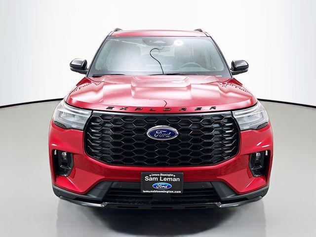 new 2025 Ford Explorer car, priced at $50,780