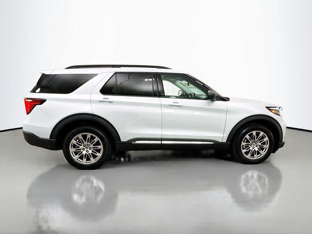 new 2025 Ford Explorer car, priced at $44,560