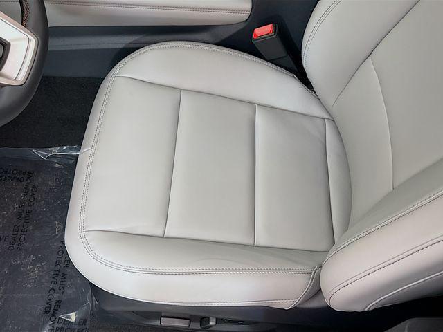 new 2025 Ford Explorer car, priced at $44,560
