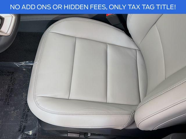 new 2025 Ford Explorer car, priced at $43,560