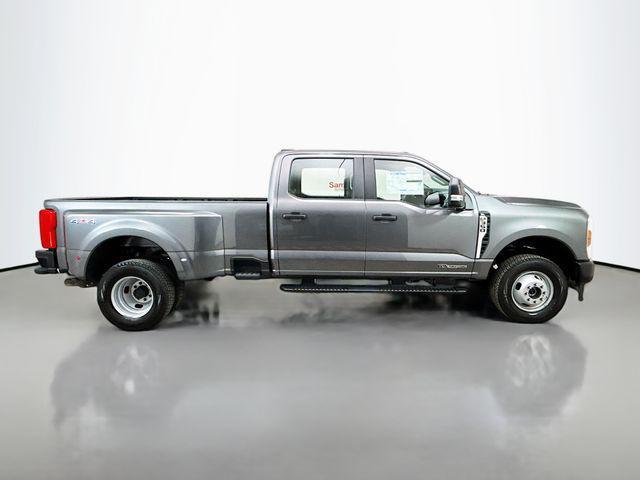 new 2025 Ford F-350 car, priced at $65,095