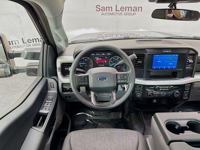 new 2025 Ford F-350 car, priced at $65,095