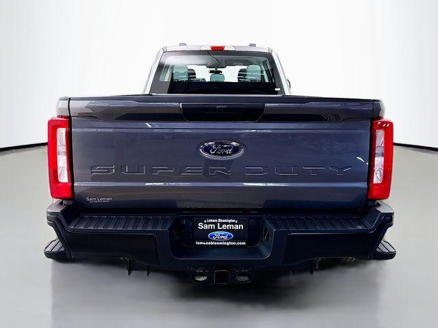 new 2025 Ford F-350 car, priced at $65,095