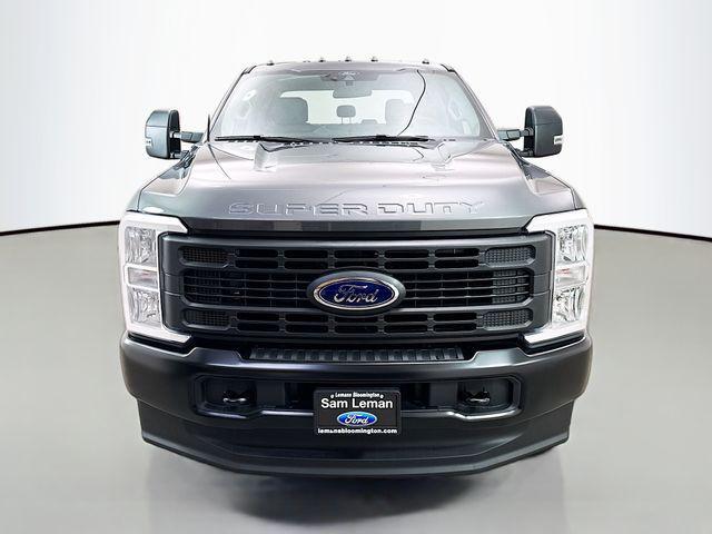 new 2025 Ford F-350 car, priced at $65,095