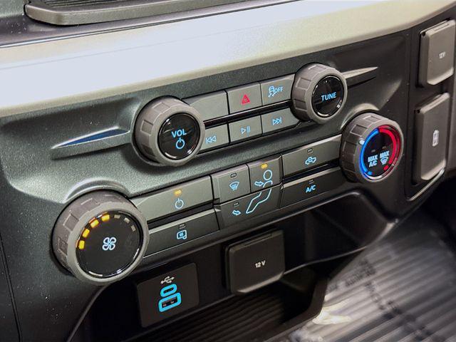 new 2025 Ford F-350 car, priced at $65,095