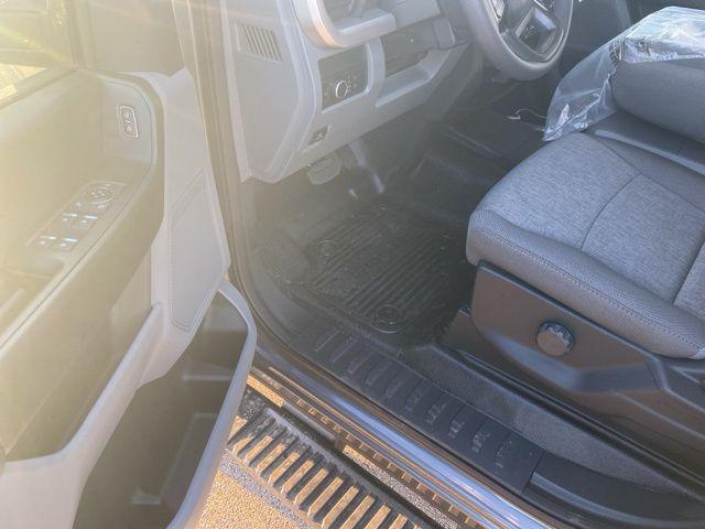 new 2025 Ford F-350 car, priced at $66,095