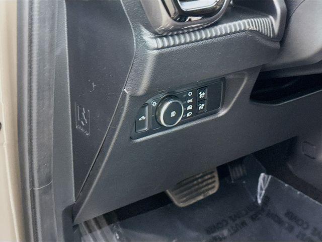 new 2025 Ford Ranger car, priced at $40,990