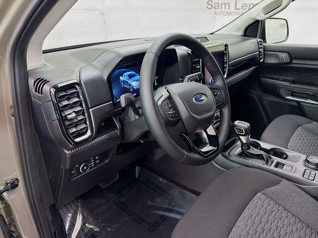 new 2025 Ford Ranger car, priced at $40,990