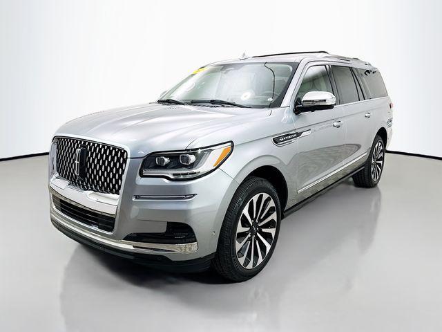 used 2024 Lincoln Navigator car, priced at $79,900