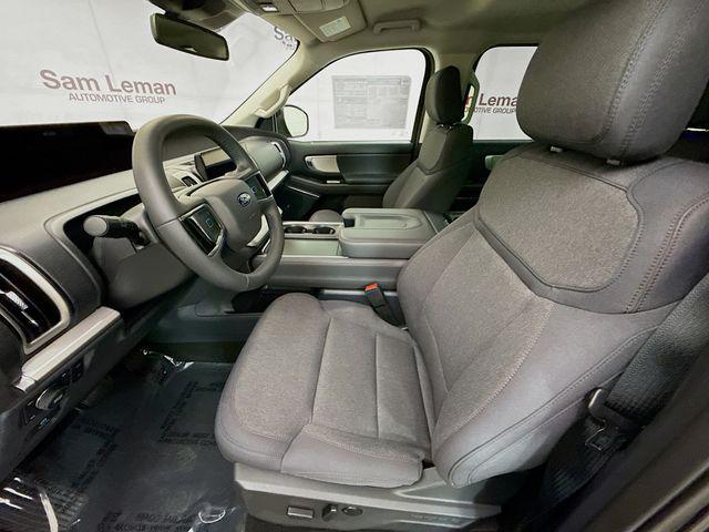 new 2025 Ford Expedition car, priced at $65,995