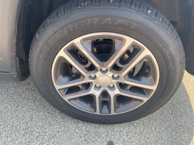 used 2018 Jeep Compass car, priced at $13,900