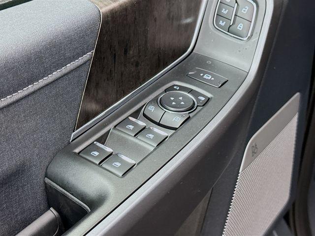 new 2025 Ford F-350 car, priced at $79,600