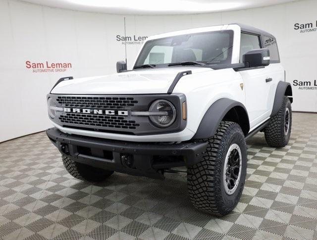 new 2024 Ford Bronco car, priced at $57,653