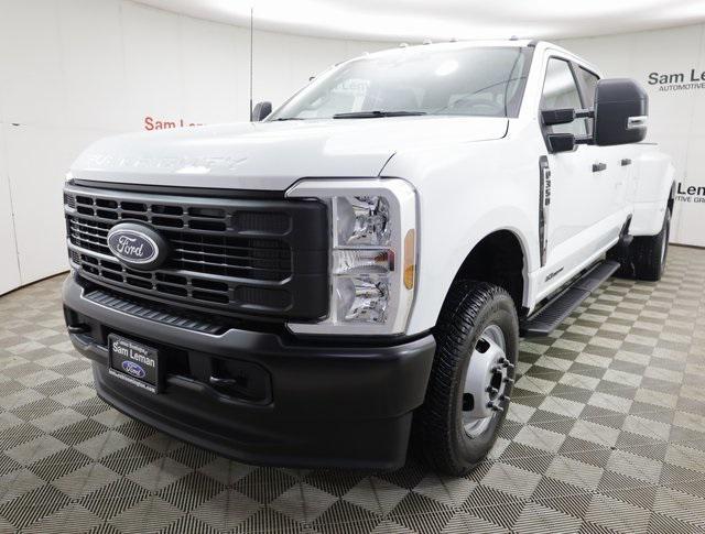 new 2025 Ford F-350 car, priced at $68,530