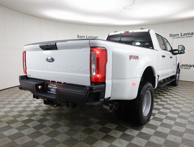 new 2025 Ford F-350 car, priced at $66,530