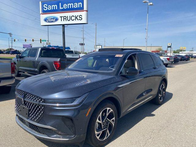 used 2024 Lincoln Nautilus car, priced at $48,900