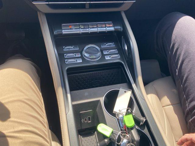 used 2024 Lincoln Nautilus car, priced at $48,900