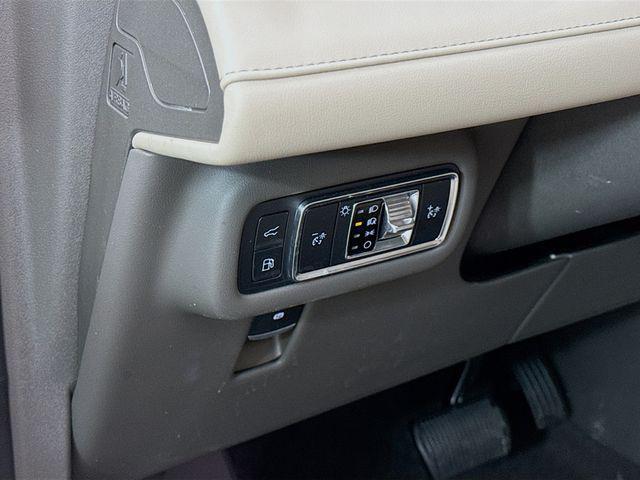 used 2024 Lincoln Nautilus car, priced at $47,900