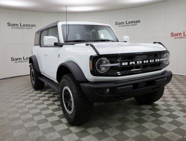 new 2024 Ford Bronco car, priced at $55,915