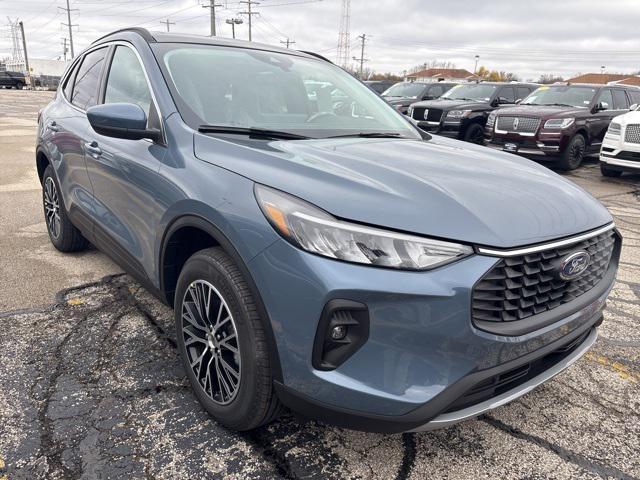 new 2025 Ford Escape car, priced at $40,985