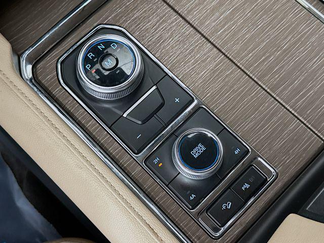 used 2023 Ford Expedition car, priced at $49,900
