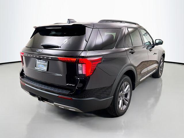 new 2025 Ford Explorer car, priced at $44,085