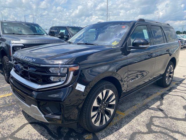 new 2025 Ford Expedition car, priced at $78,735