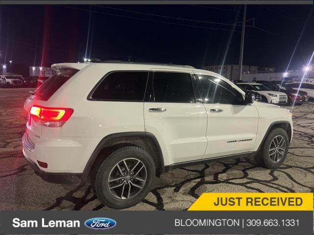 used 2017 Jeep Grand Cherokee car, priced at $13,900