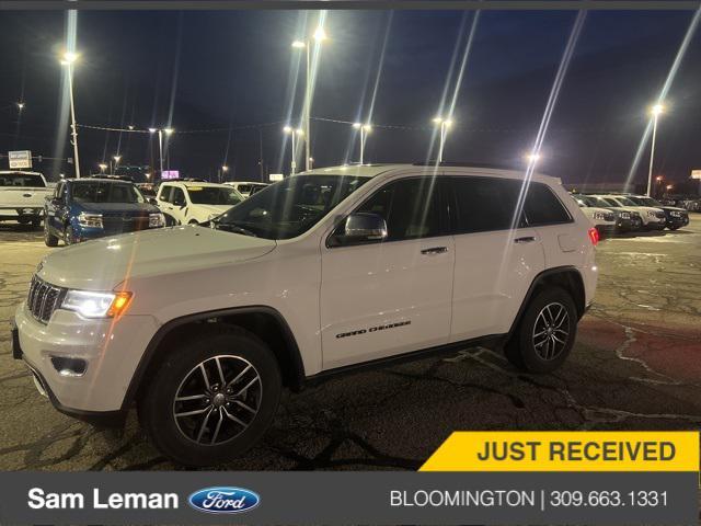 used 2017 Jeep Grand Cherokee car, priced at $13,900