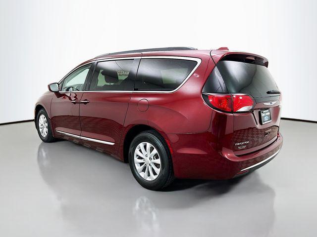 used 2017 Chrysler Pacifica car, priced at $14,900
