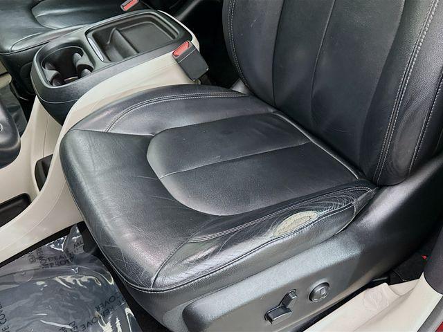 used 2017 Chrysler Pacifica car, priced at $14,900