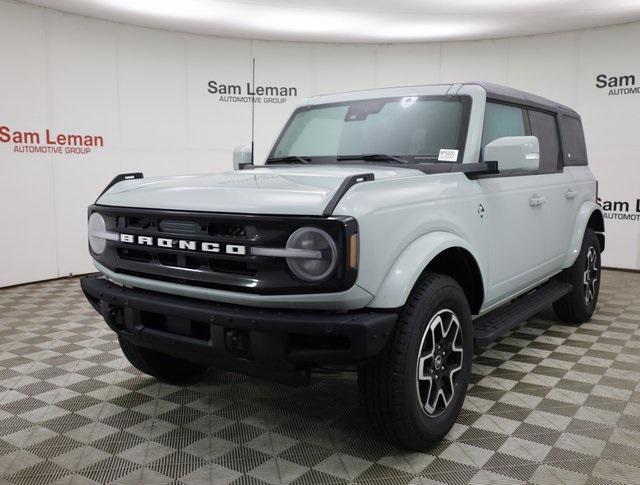 new 2024 Ford Bronco car, priced at $50,275