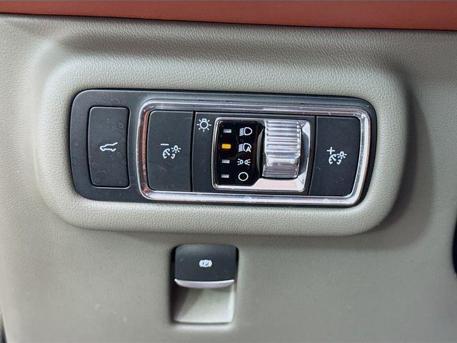 used 2024 Lincoln Nautilus car, priced at $60,990