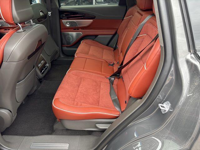 used 2024 Lincoln Nautilus car, priced at $61,900