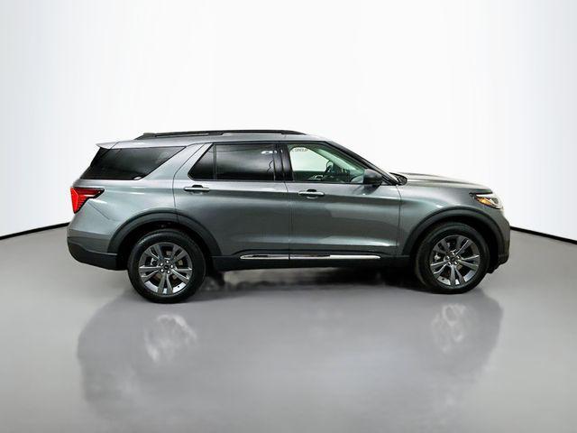 new 2025 Ford Explorer car, priced at $48,205