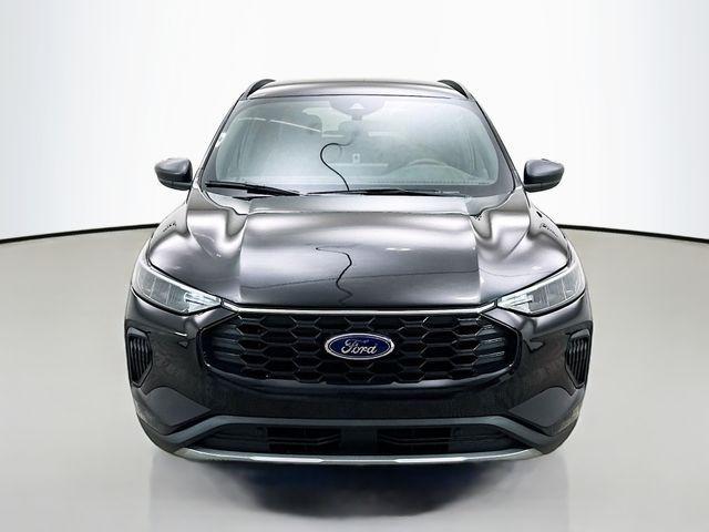 new 2025 Ford Escape car, priced at $31,220