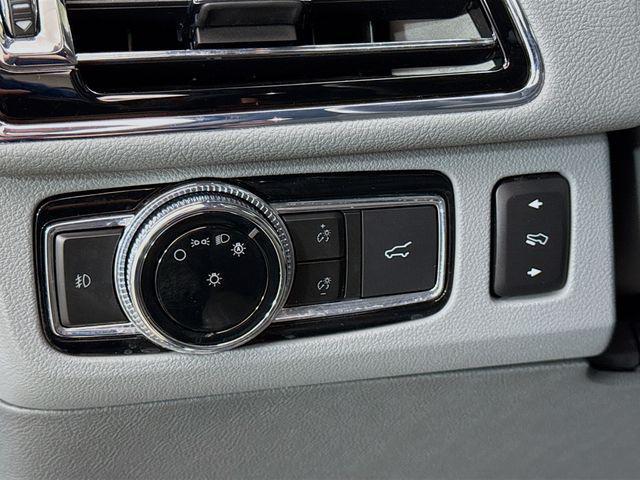 used 2021 Lincoln Navigator car, priced at $47,900