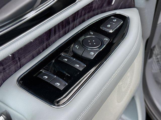 used 2021 Lincoln Navigator car, priced at $47,900