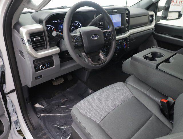 new 2025 Ford F-250 car, priced at $55,800