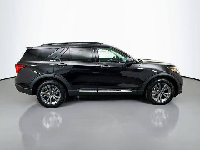 new 2025 Ford Explorer car, priced at $45,440