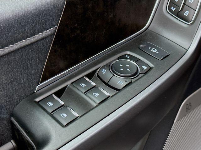 new 2025 Ford F-350 car, priced at $78,640