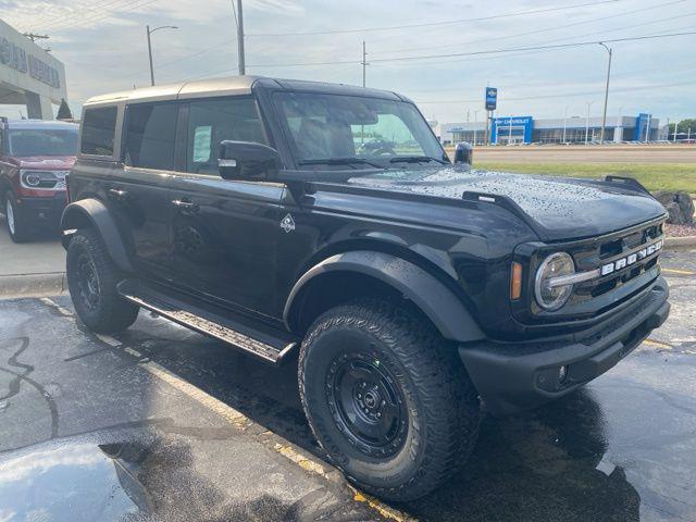 new 2025 Ford Bronco car, priced at $59,910