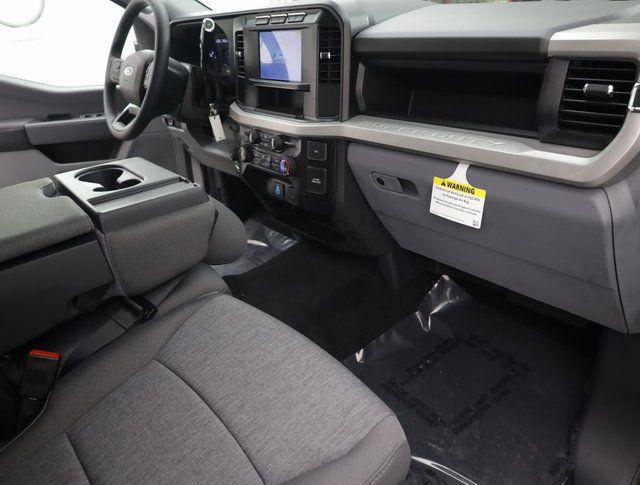 new 2024 Ford F-250 car, priced at $53,645