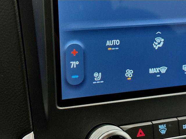 used 2024 Ford Edge car, priced at $32,900