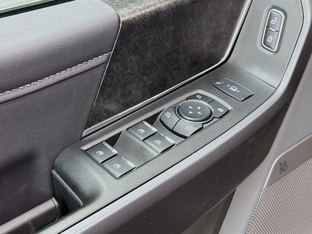 new 2025 Ford F-350 car, priced at $75,460