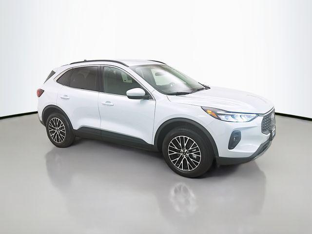 new 2025 Ford Escape PHEV car, priced at $34,895