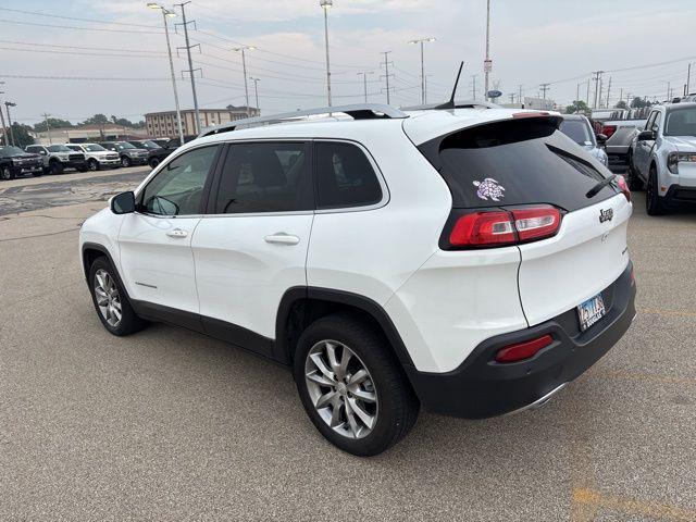 used 2018 Jeep Cherokee car, priced at $15,990